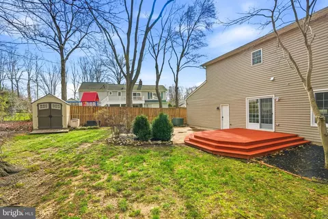 Exterior - 9502 Wallingford Dr, Burke, VA 22015 photo 2 of 7