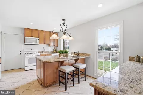 Kitchen - 9502 Wallingford Dr, Burke, VA 22015 photo 2 of 5