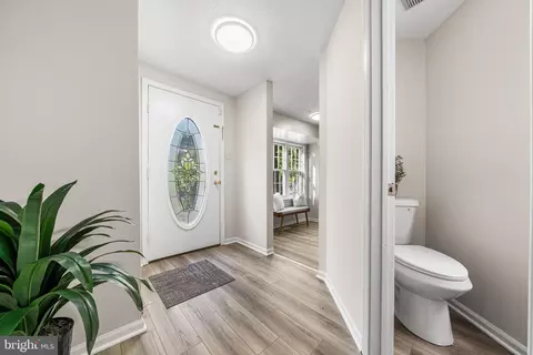 Entry Way - 9117 Galbreth Ct, Springfield, VA 22153 photo 1 of 8