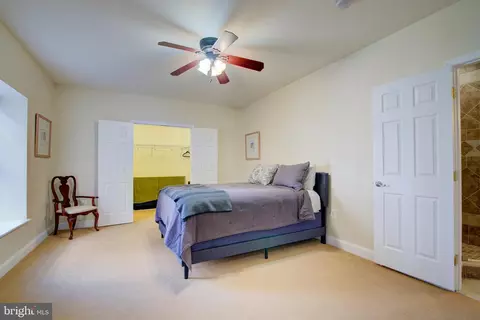 7690 Oak Field Ct, Springfield, VA 22153 photo 45