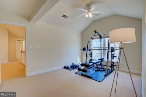 7690 Oak Field Ct, Springfield, VA 22153 photo 36