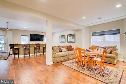 7690 Oak Field Ct, Springfield, VA 22153 photo 48
