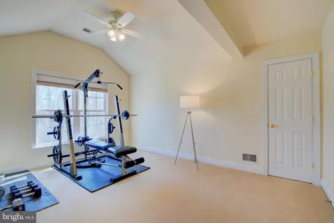 7690 Oak Field Ct, Springfield, VA 22153 photo 37