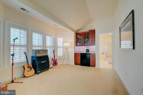 7690 Oak Field Ct, Springfield, VA 22153 photo 29