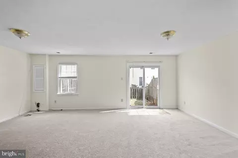 Living - 7937 Edinburgh Dr, Springfield, VA 22153 photo 1 of 7