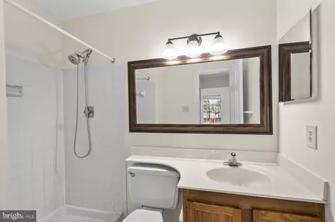 Bath - 7937 Edinburgh Dr, Springfield, VA 22153 photo 3 of 3