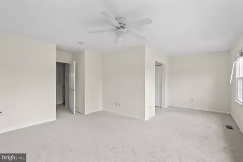 Bedroom - 7937 Edinburgh Dr, Springfield, VA 22153 photo 5 of 6