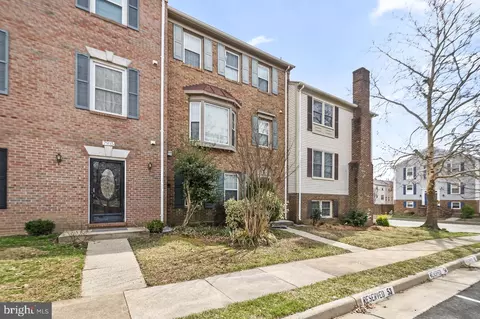 Other - 7937 Edinburgh Dr, Springfield, VA 22153 photo 3 of 11