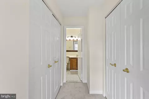 Entry Way - 7937 Edinburgh Dr, Springfield, VA 22153 photo 2 of 2