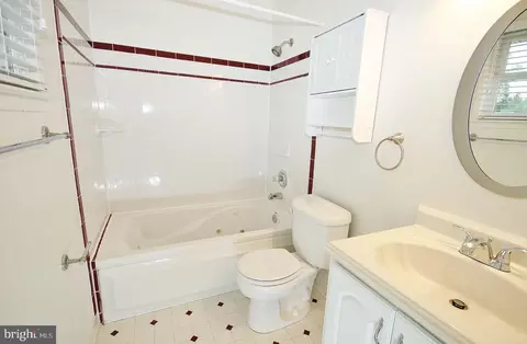 Bath - 5504 Inverchapel Rd, Springfield, VA 22151 photo 1 of 4
