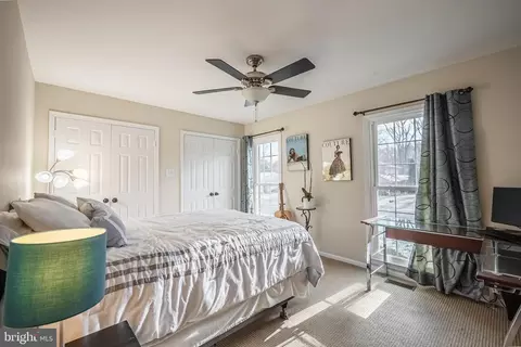 Bedroom - 6610 Weatheford Ct, Mclean, VA 22101 photo 3 of 5