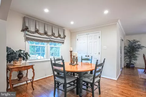 Dining - 6610 Weatheford Ct, Mclean, VA 22101 photo 2 of 3