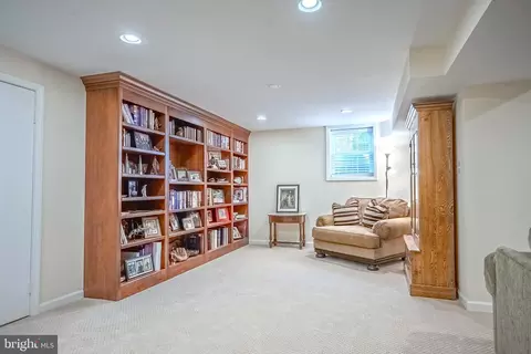 Other - 6610 Weatheford Ct, Mclean, VA 22101 photo 15 of 16