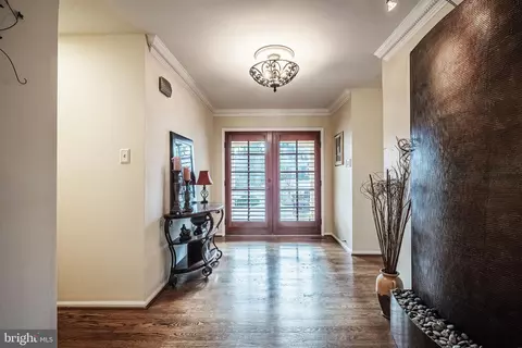 Entry Way - 6610 Weatheford Ct, Mclean, VA 22101 photo 1 of 3