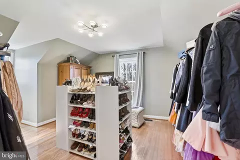 Other - 1235 Tottenham Ct, Reston, VA 20194 photo 6 of 18