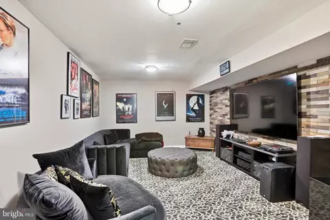 Other - 1235 Tottenham Ct, Reston, VA 20194 photo 16 of 18