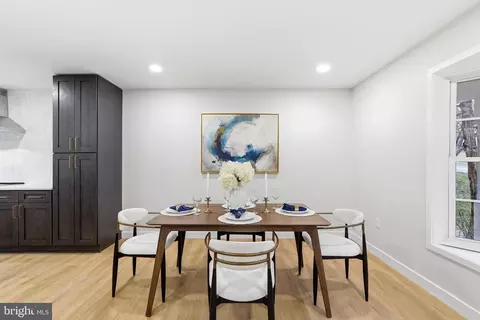 Dining - 7204 Joshua Tree Ln, Springfield, VA 22152 photo 2 of 3