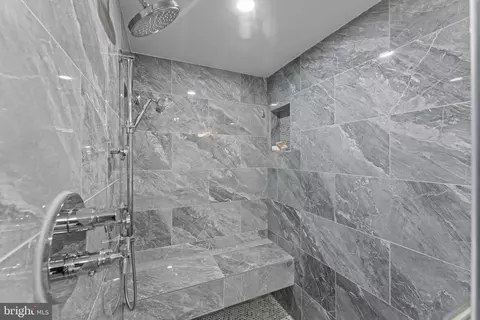 Bath - 7448 Long Pine Dr, Springfield, VA 22151 photo 6 of 6