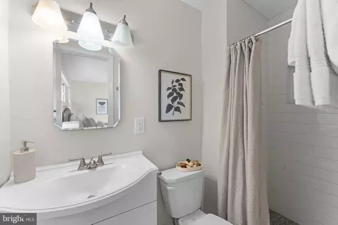 Bath - 7448 Long Pine Dr, Springfield, VA 22151 photo 1 of 6