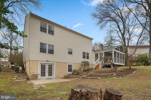 7596 Ruxton Dr, Springfield, VA 22153 photo 38