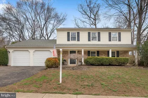 7596 Ruxton Dr, Springfield, VA 22153