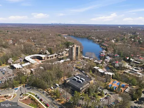 View/Area - 11526 Maple Ridge Rd, Reston, VA 20190 photo 1 of 4