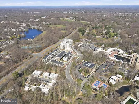 View/Area - 11526 Maple Ridge Rd, Reston, VA 20190 photo 4 of 4