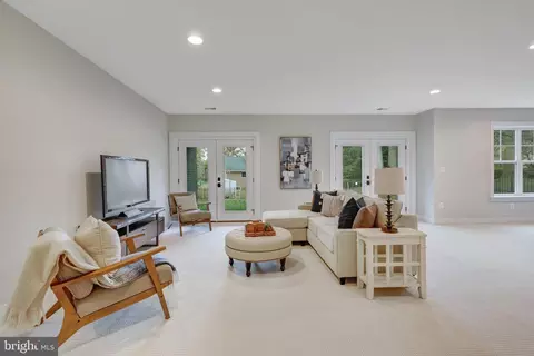 Living - 1429 Spring Vale Ave, Mclean, VA 22101 photo 4 of 5