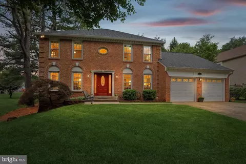 2730 Sasscers Hill Ct, Oak Hill, VA 20171