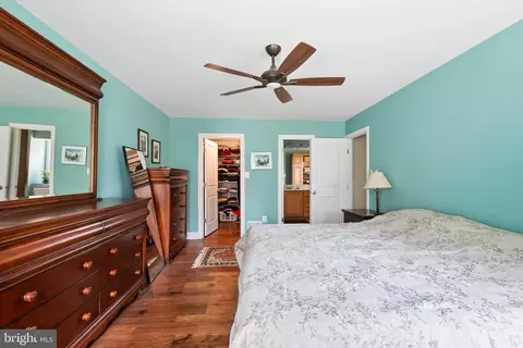 Bedroom - 8816 Arley Dr, Springfield, VA 22153 photo 3 of 6