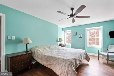 Bedroom - 8816 Arley Dr, Springfield, VA 22153 photo 1 of 6