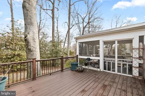 Exterior - 8816 Arley Dr, Springfield, VA 22153 photo 7 of 14