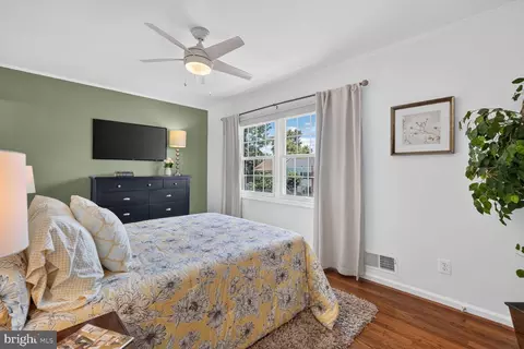 Bedroom - 8312 Wickham Rd, Springfield, VA 22152 photo 1 of 5