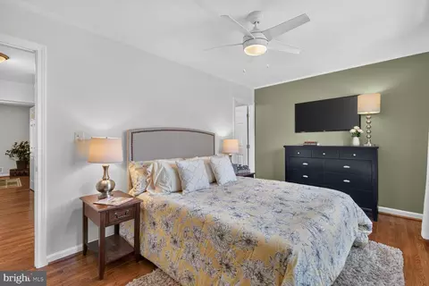 Bedroom - 8312 Wickham Rd, Springfield, VA 22152 photo 2 of 5