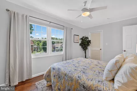 Bedroom - 8312 Wickham Rd, Springfield, VA 22152 photo 3 of 5