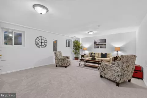 Living - 8312 Wickham Rd, Springfield, VA 22152 photo 2 of 4