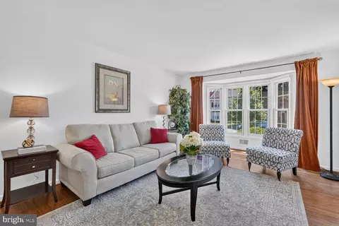 Living - 8312 Wickham Rd, Springfield, VA 22152 photo 1 of 4