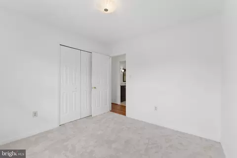 Bedroom - 8910 Spur Rd, Springfield, VA 22153 photo 4 of 7