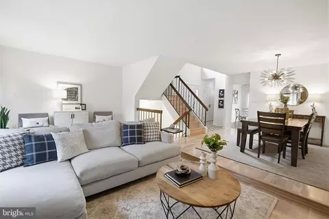 Other - 9060 Blarney Stone Dr, Springfield, VA 22152 photo 2 of 6