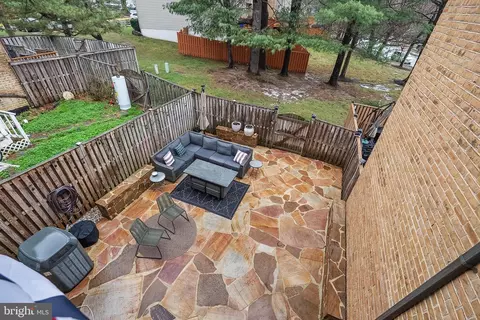 Exterior - 9060 Blarney Stone Dr, Springfield, VA 22152 photo 9 of 9
