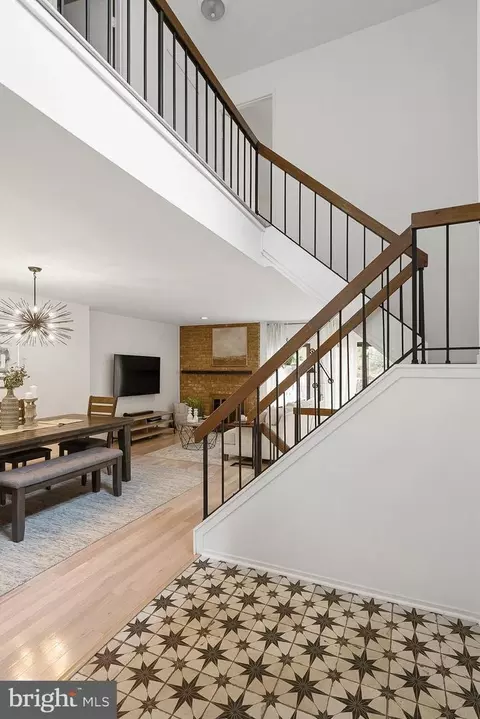 Entry Way - 9060 Blarney Stone Dr, Springfield, VA 22152 photo 1 of 5