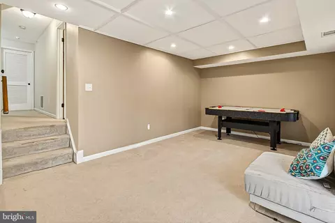 7923 Valleyfield Dr, Springfield, VA 22153 photo 32
