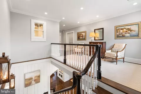Entry Way - 6529 Sothoron Rd, Mclean, VA 22101 photo 9 of 17