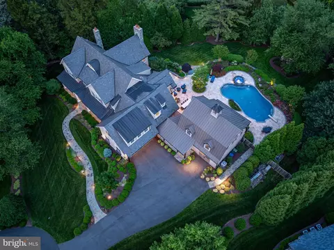 View/Area - 6529 Sothoron Rd, Mclean, VA 22101 photo 2 of 2