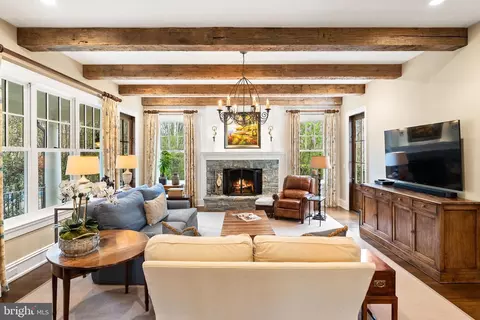 Living - 6529 Sothoron Rd, Mclean, VA 22101 photo 1 of 9