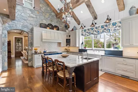 Kitchen - 6529 Sothoron Rd, Mclean, VA 22101 photo 4 of 4