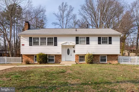 4302 Fielding St, Alexandria, VA 22309