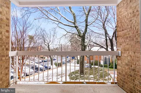 Exterior - 1904 Wilson Ln #101, Mclean, VA 22102 photo 1 of 1