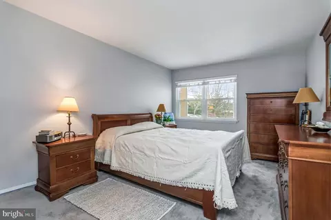 Bedroom - 1904 Wilson Ln #101, Mclean, VA 22102 photo 1 of 5