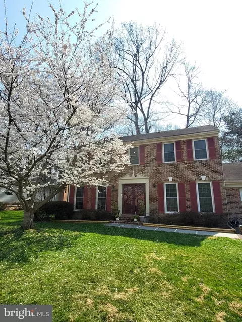 9833 Natick Rd, Burke, VA 22015